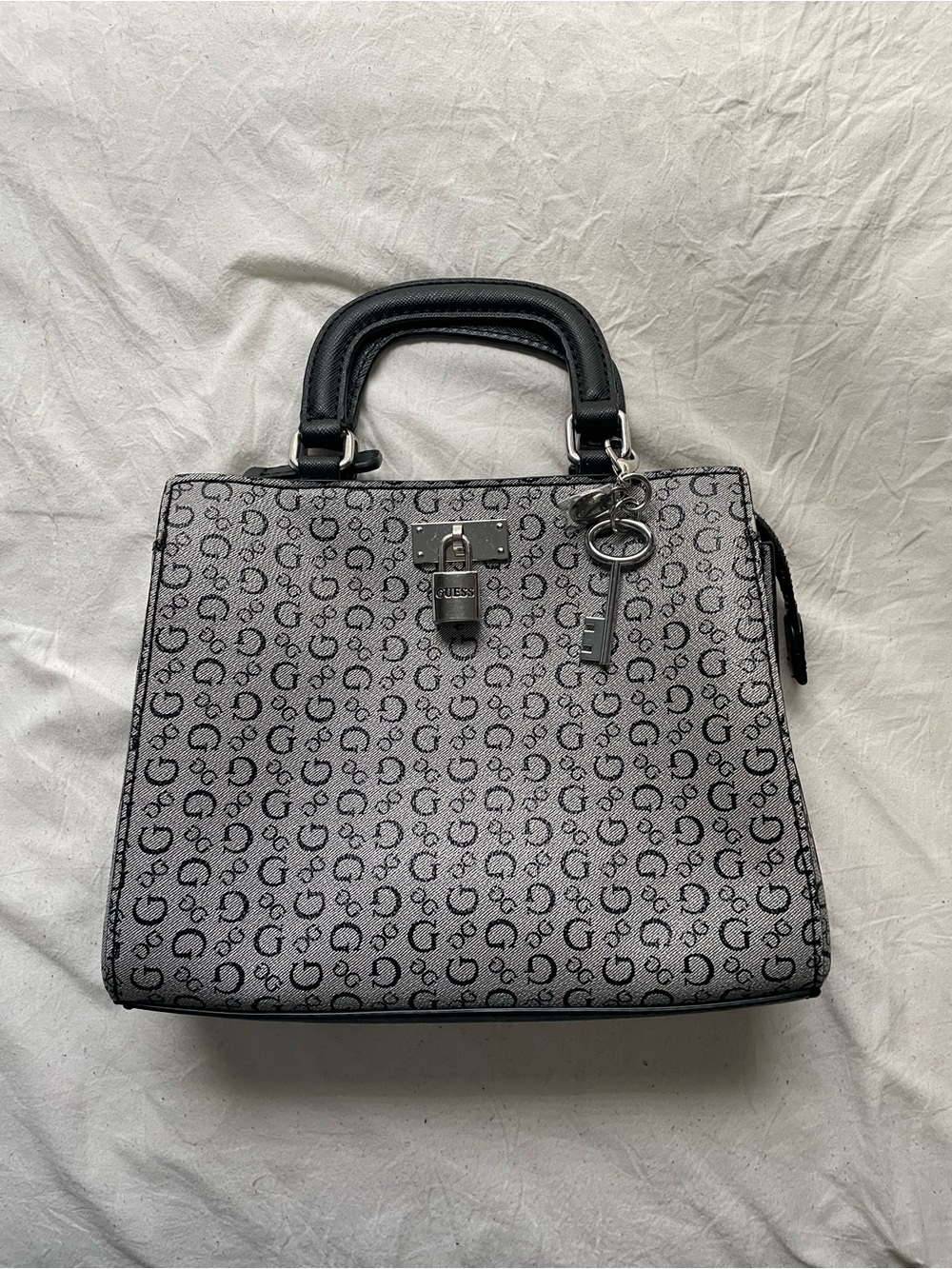 Guess mini bag
